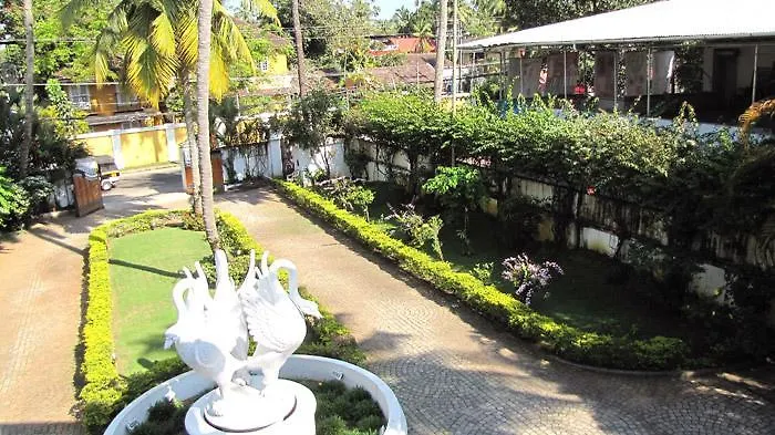 Bed & Breakfast Chackupurakal Homestay Kochi